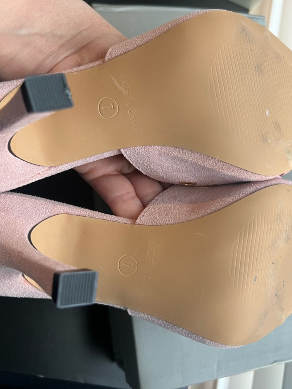 Pink Pointed-Toe Bow Mules with Gold Studs 💖 - Picture 4 of 8